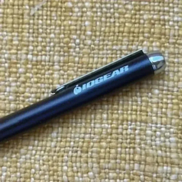 New IO Gear Accu-Tip Stylus For Tablets Touch Screens And Smart Phones N… - Picture 4 of 12